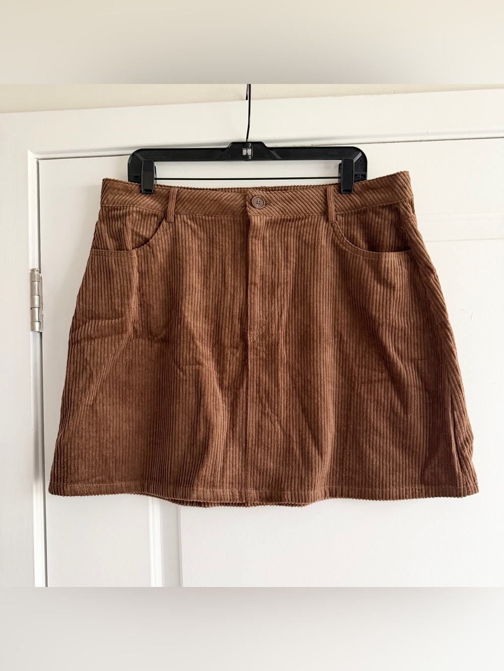 Francesca’s Brown Mini Corduroy Skirt NWT